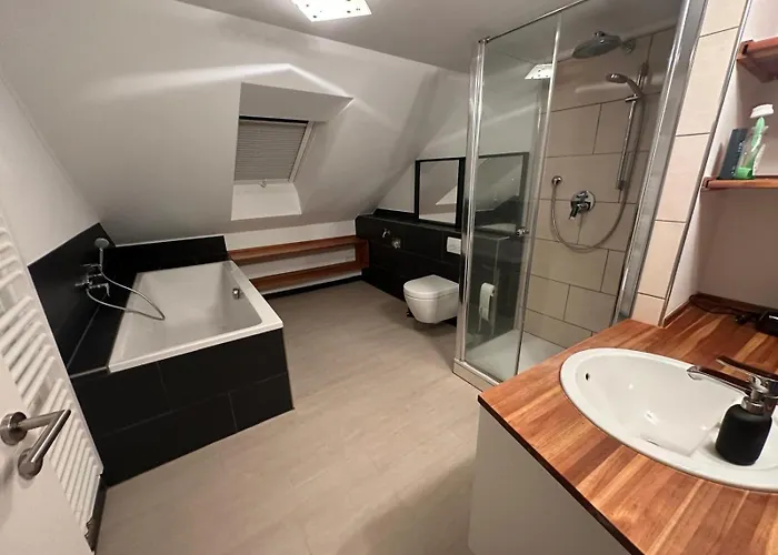 Moeblierte In Zur Zwischenmiete Fuer Berufliche Aufenthalte Keine Tourismus Keine شقة كوتشيم