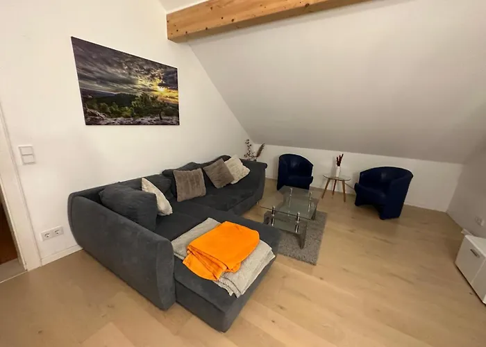 Moeblierte In Zur Zwischenmiete Fuer Berufliche Aufenthalte Keine Tourismus Keine * كوتشيم